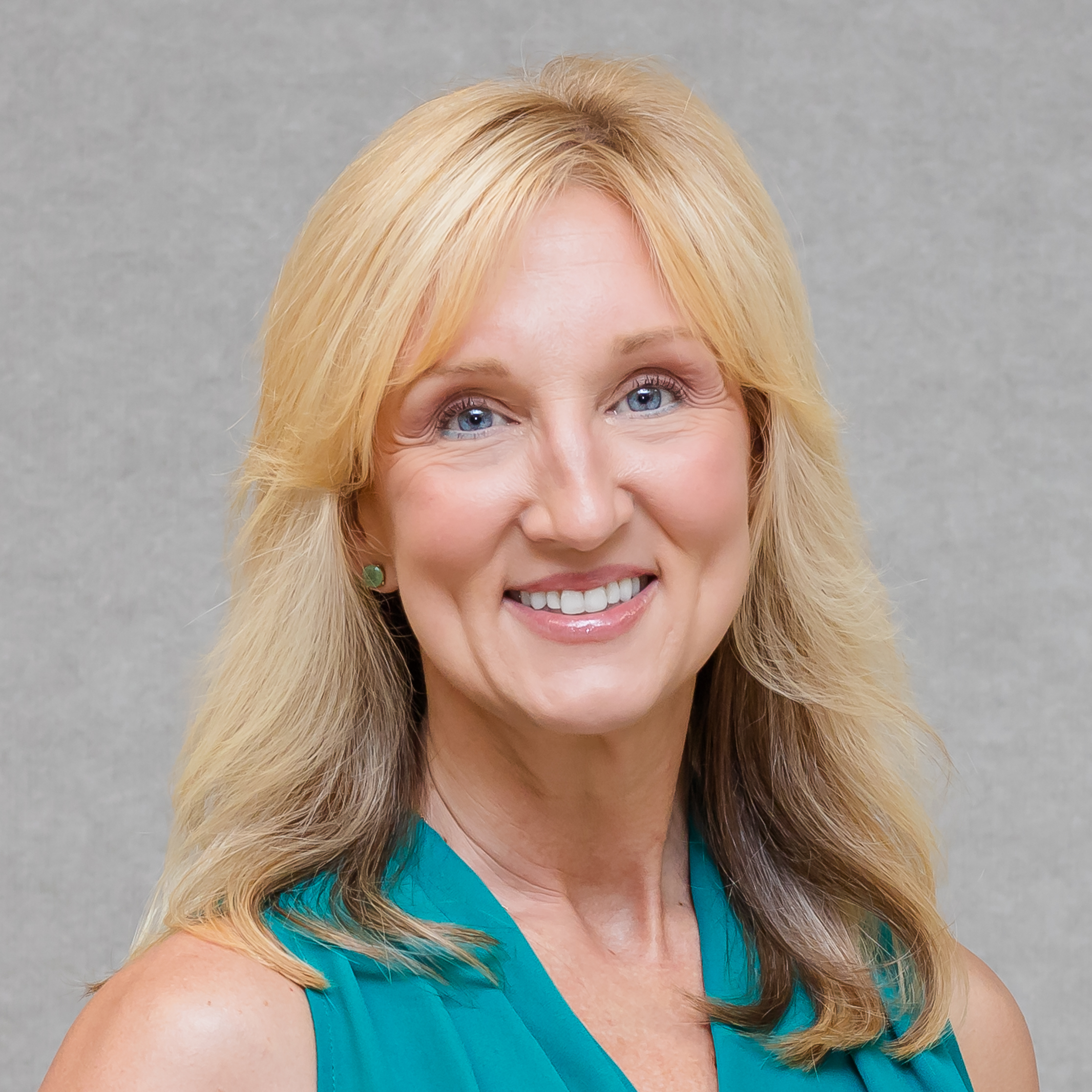 ANGELA FARMER